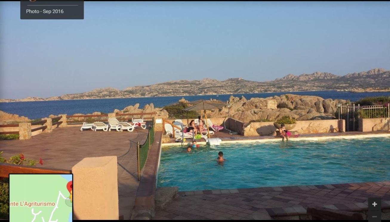 Villa Casa Mughetto R5055 Seafront, Private Sea Access, Swimming Pool à La Maddalena  Extérieur photo