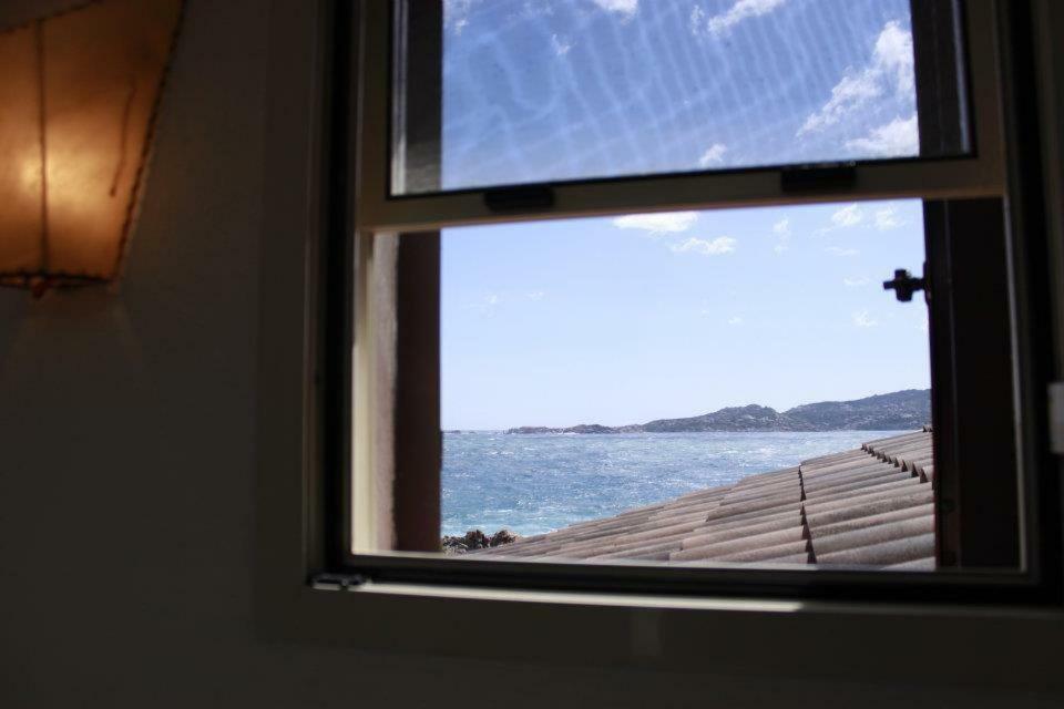 Villa Casa Mughetto R5055 Seafront, Private Sea Access, Swimming Pool à La Maddalena  Extérieur photo